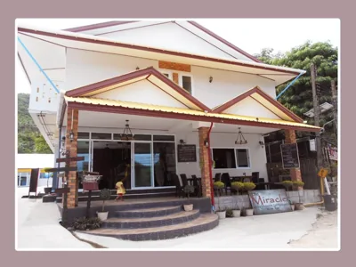 The Miracle Guesthouse & Diving – Photos 6